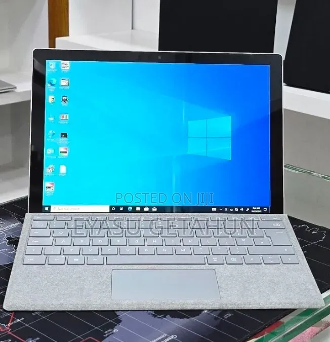 New Laptop Microsoft Surface Pro 6 8GB Intel Core i5 SSD 256GB