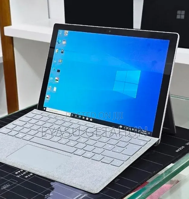 New Laptop Microsoft Surface Pro 6 8GB Intel Core i5 SSD 256GB