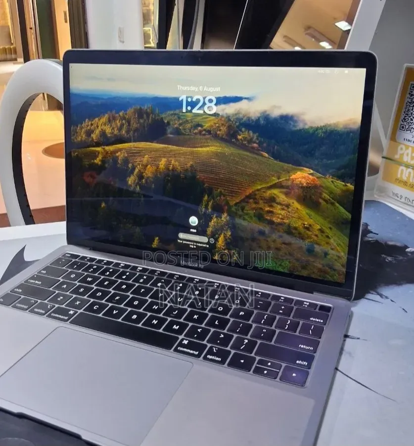 New Laptop Apple MacBook Air 2019 8GB Intel Core i5 SSD 128GB