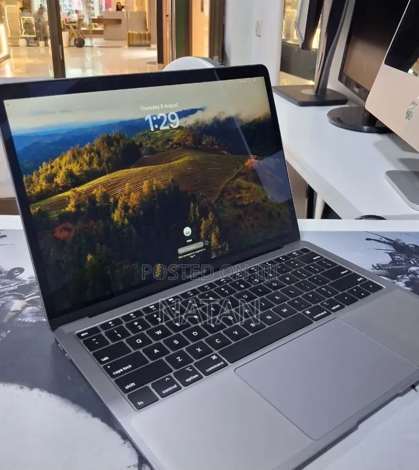New Laptop Apple MacBook Air 2019 8GB Intel Core i5 SSD 128GB