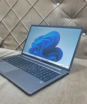 New Laptop HP ZBook 15 16GB Intel Core i7 SSD 1T
