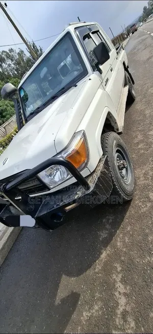 Toyota Land Cruiser 2020 White