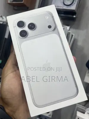 New Apple iPhone 17 Pro Max 256 GB Silver