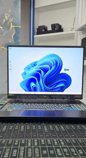 New Laptop Acer Predator Helios 300 16GB Intel Core i9 SSD 1T