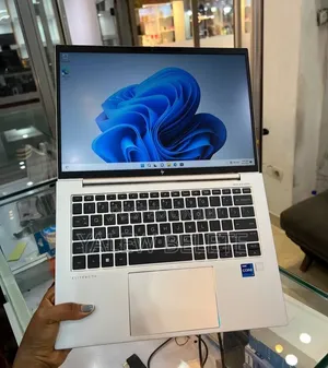 New Laptop HP EliteBook 840 G9 16GB Intel Core i7 SSD 512GB