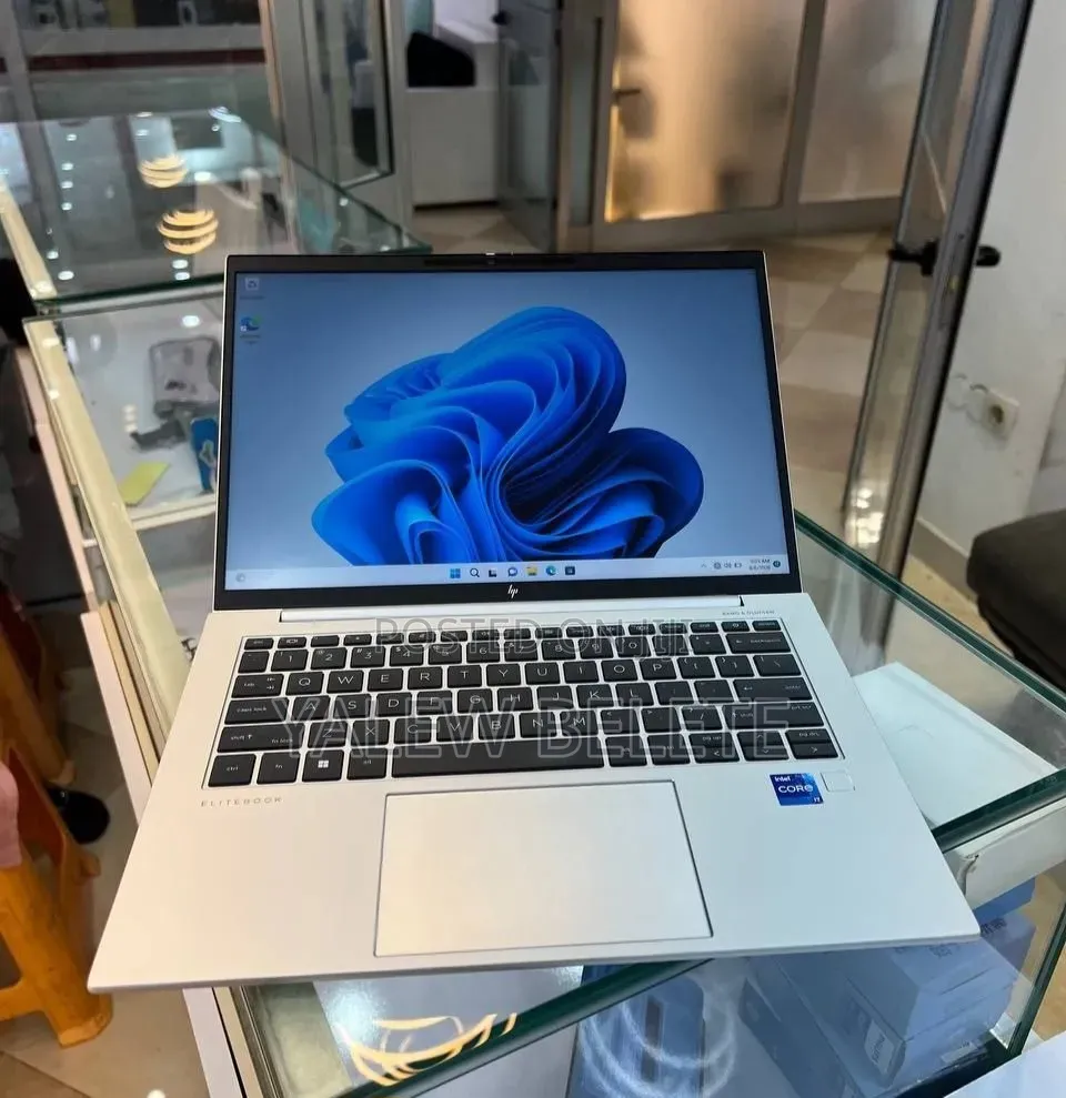 New Laptop HP EliteBook 840 G9 16GB Intel Core i7 SSD 512GB