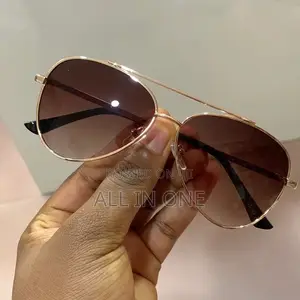 Oval Shaped Sunglasses Fair Price