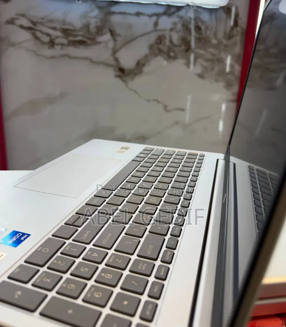 New Laptop HP Stream Notebook 16GB Intel Core i5 SSD 1T