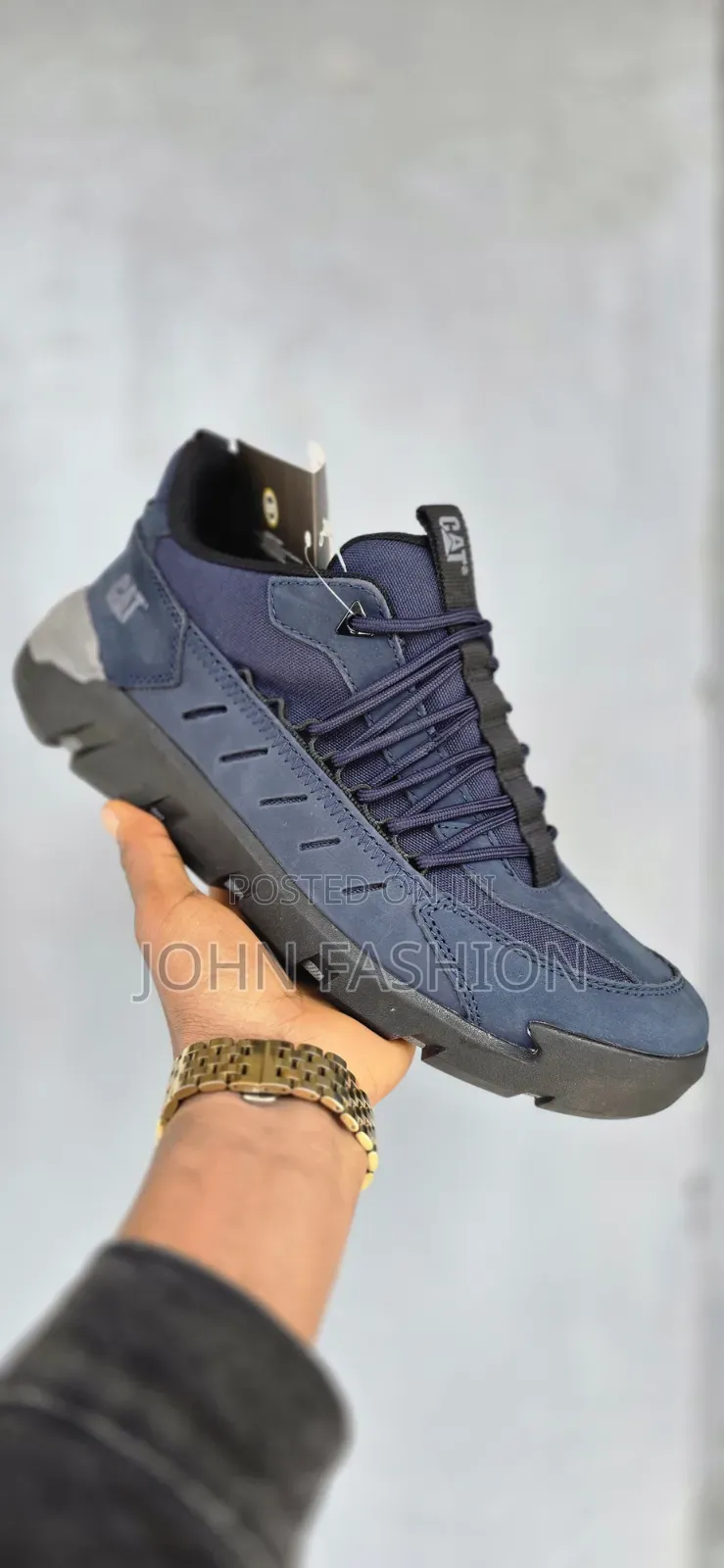 CAT Original Shoe's With Free Delivery