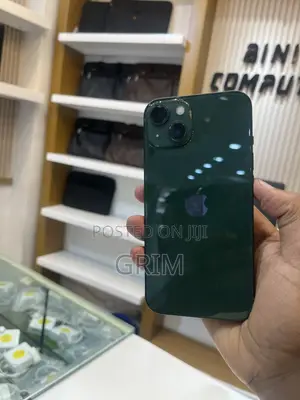 Apple iPhone 13 128 GB Green