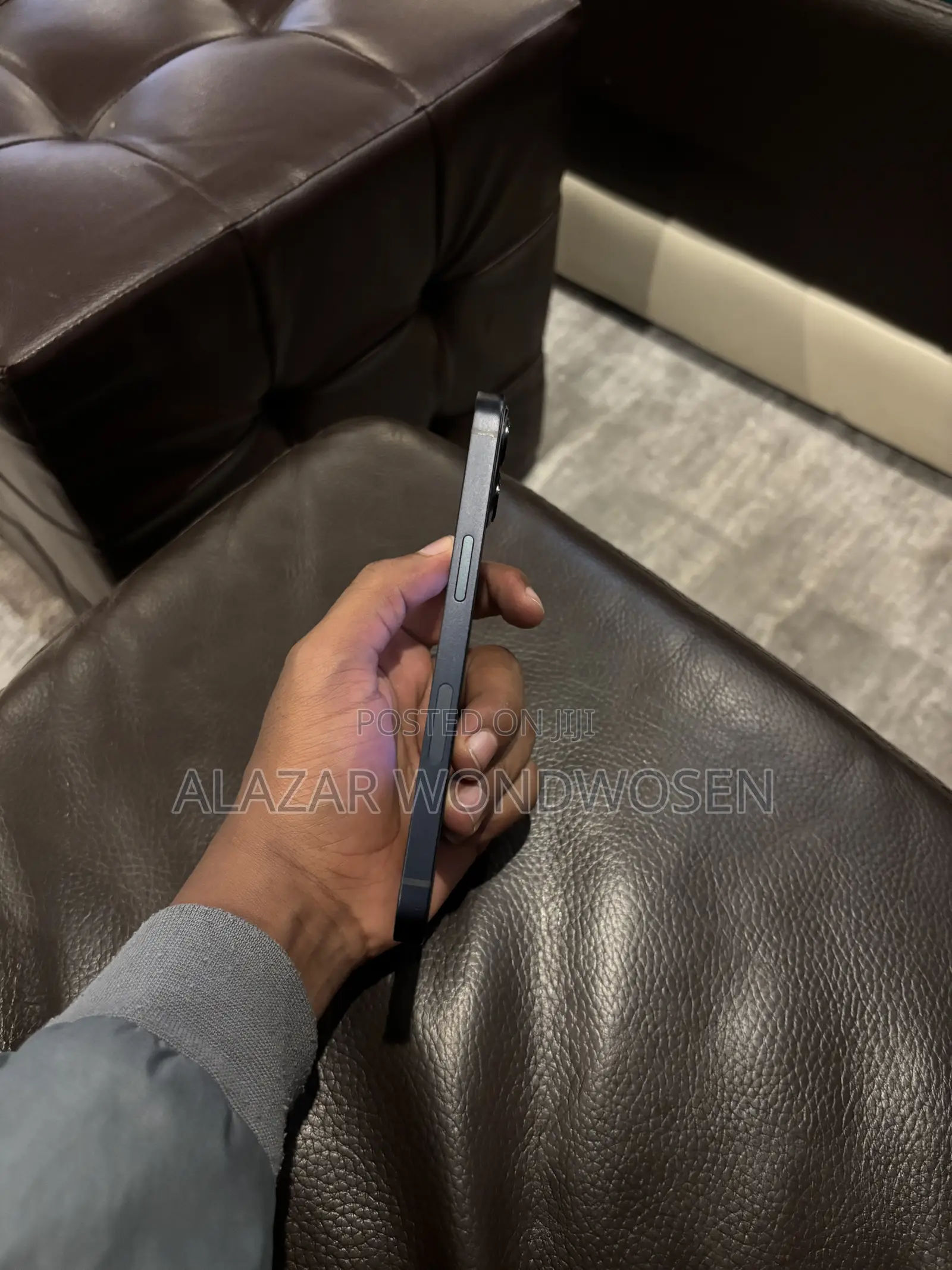 New Apple iPhone 13 128 GB Black