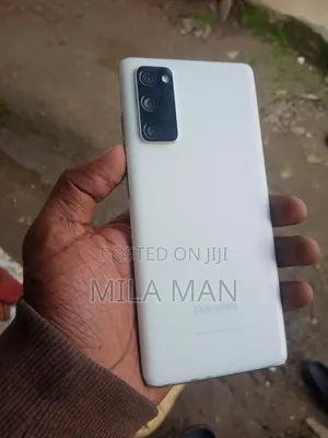 Samsung Galaxy S20 FE 5G 128 GB White