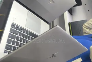 New Laptop HP EliteBook 840 10 16GB Intel Core i5 SSD 512GB