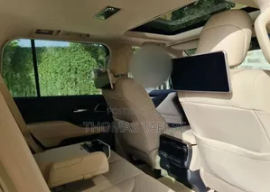 Toyota Land Cruiser 2023 White