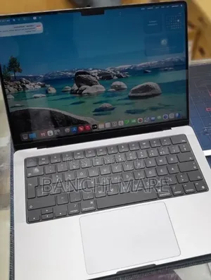 New Laptop Apple MacBook Pro 2021 M1 16GB Apple M1 Pro SSD 512GB