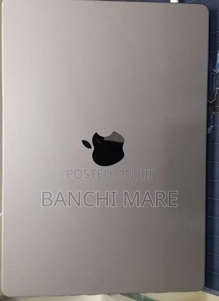 New Laptop Apple MacBook Pro 2021 M1 16GB Apple M1 Pro SSD 512GB