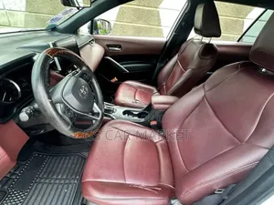 Toyota Corolla Cross 2023 Ivory