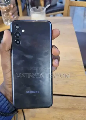 Samsung Galaxy M13 128 GB Black