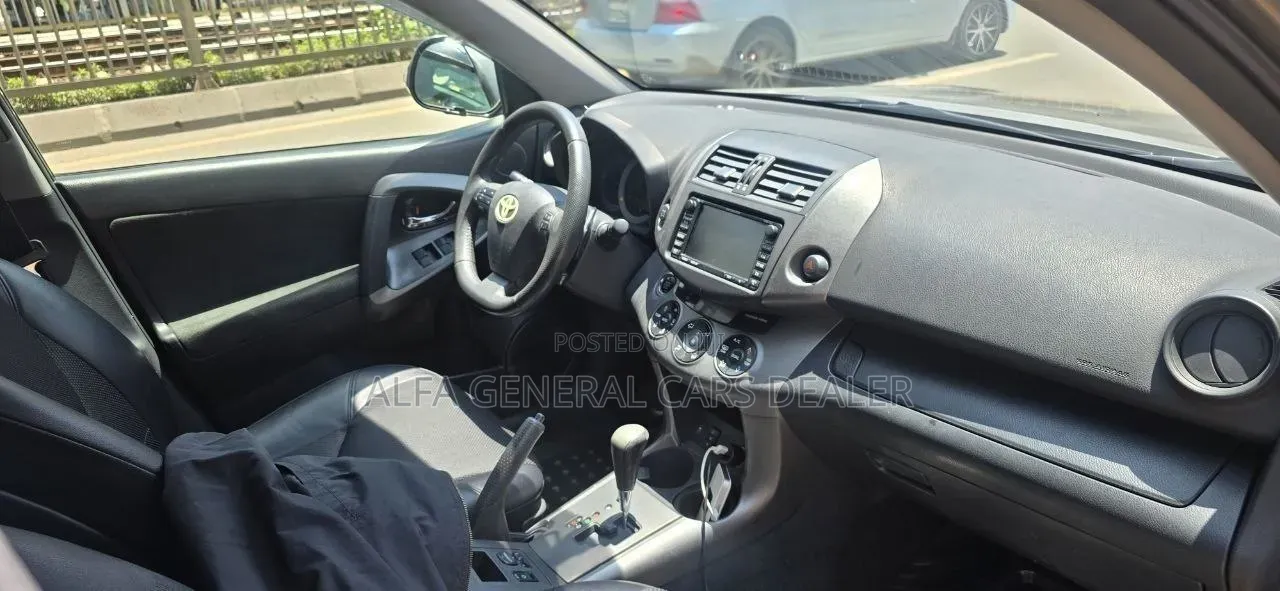Toyota Hilux 2010