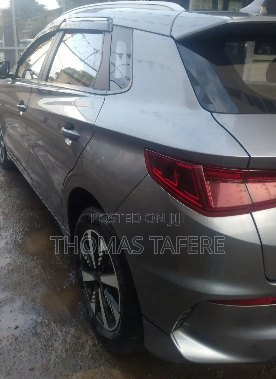 BYD E2 43 kWh 94 hp FWD 2025 Gray