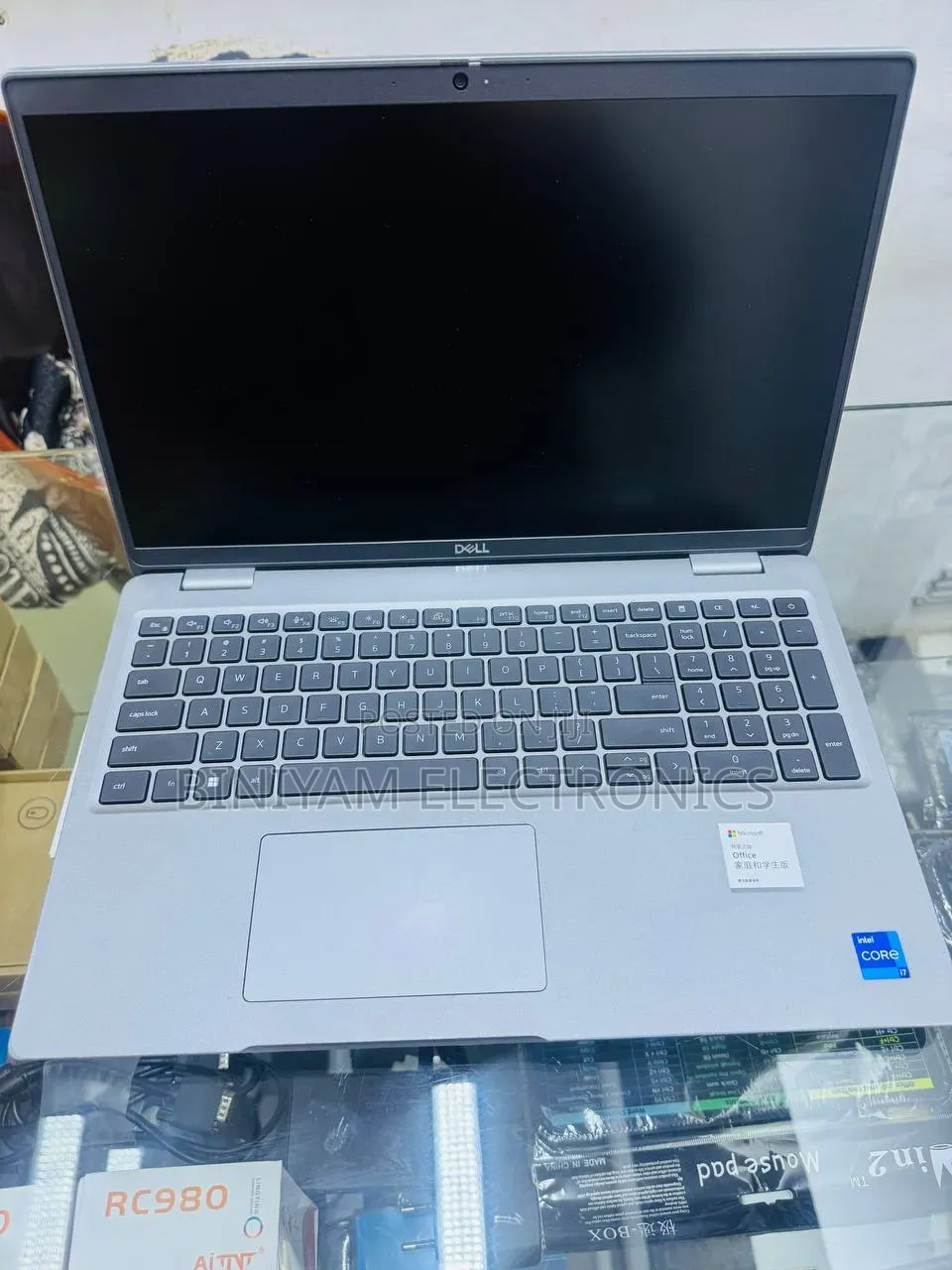 New Laptop Dell Precision 3581 16GB Intel Core i7 SSD 1T