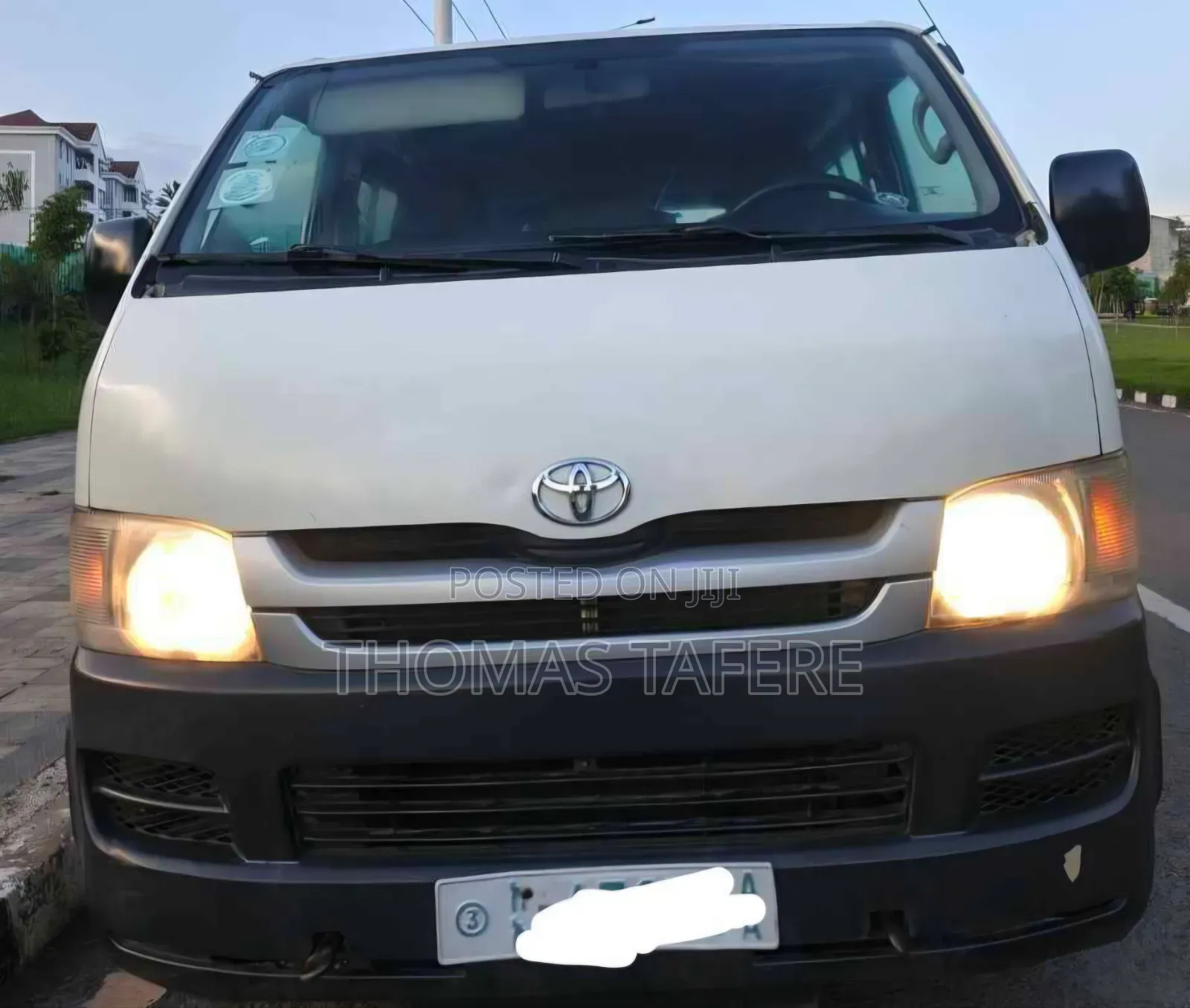 Toyota HiAce 2008 White