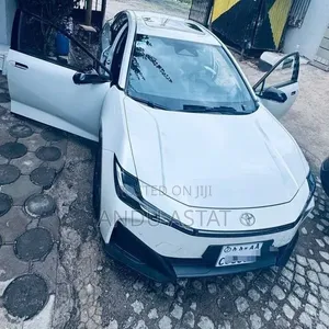 Toyota bZ3 2025 White