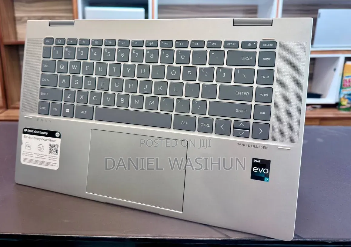 New Laptop HP Envy 15t 16GB Intel Core i7 SSD 512GB