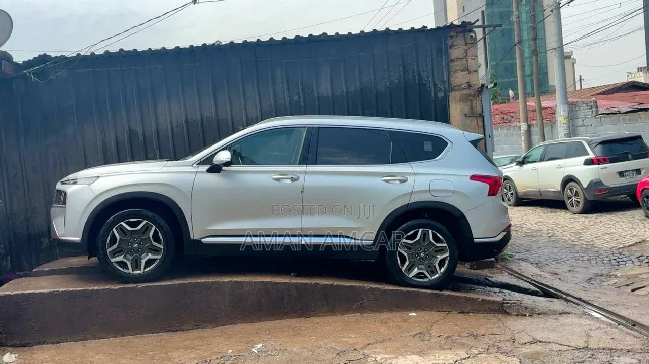 Hyundai Santa Fe 2022 Gray
