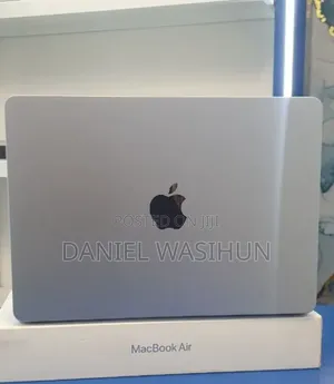 New Laptop Apple MacBook Air 2025 M4 16GB Apple M4 SSD 512GB