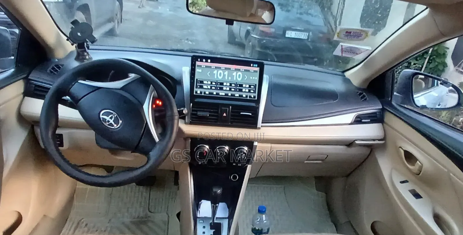 Toyota Yaris 2015 Blue