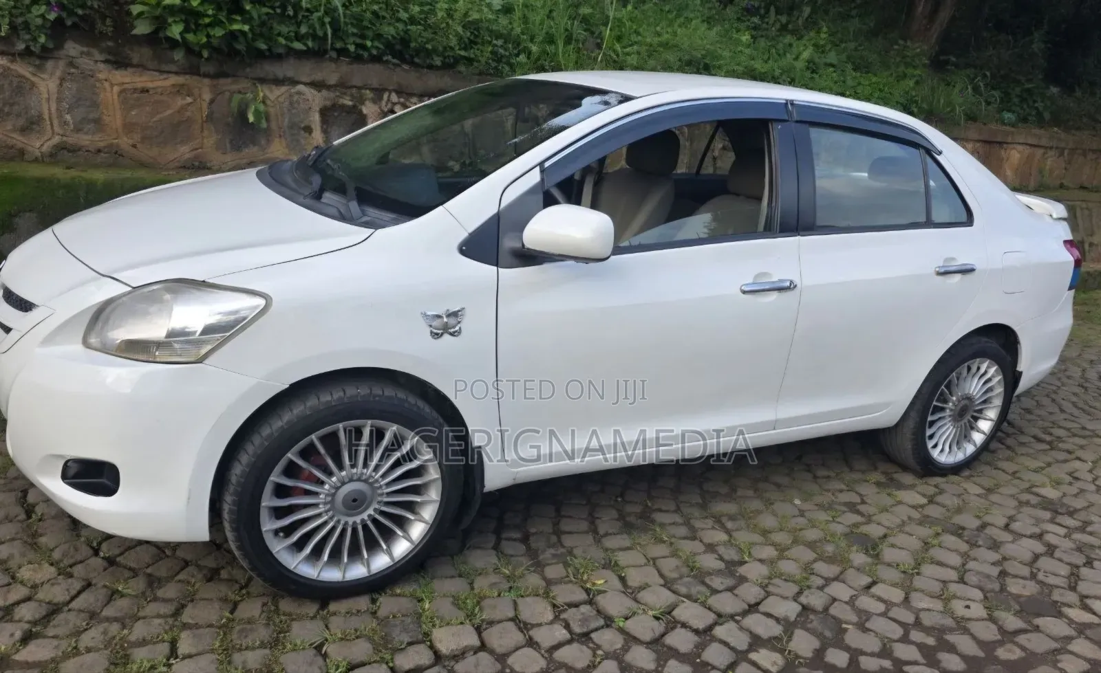 Toyota Yaris 2008 White