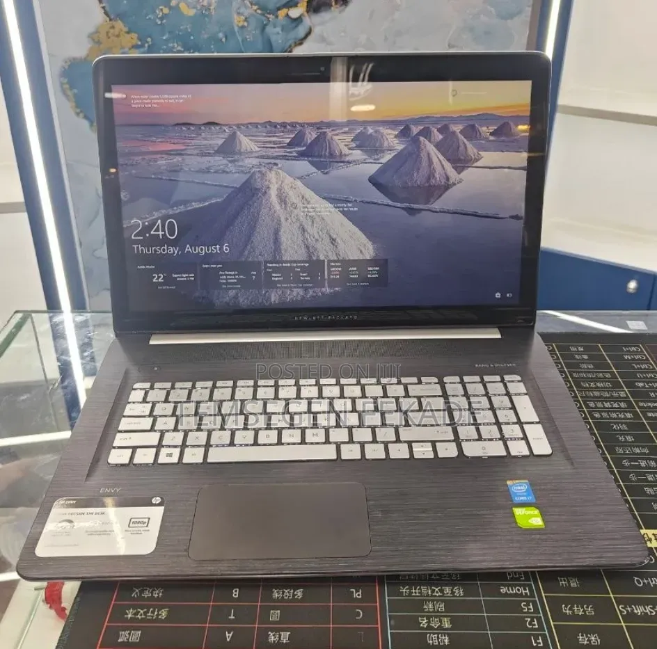 New Laptop HP Envy 15 16GB Intel Core i7 HDD 1T