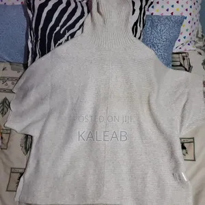 Liz Claiborne Women's Knit Sweater
