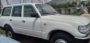 Toyota Land Cruiser 90 1997 White