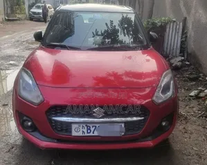 Suzuki Swift 2021 Red