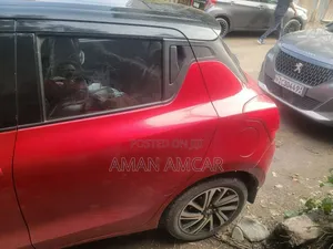 Suzuki Swift 2021 Red