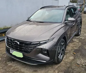 Hyundai Tucson XRT 2022 Gray