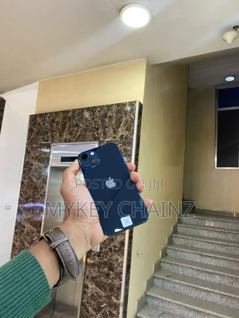 Apple iPhone 13 128 GB Black