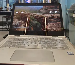 New Laptop HP Spectre X360 8GB Intel Core i5 SSD 256GB