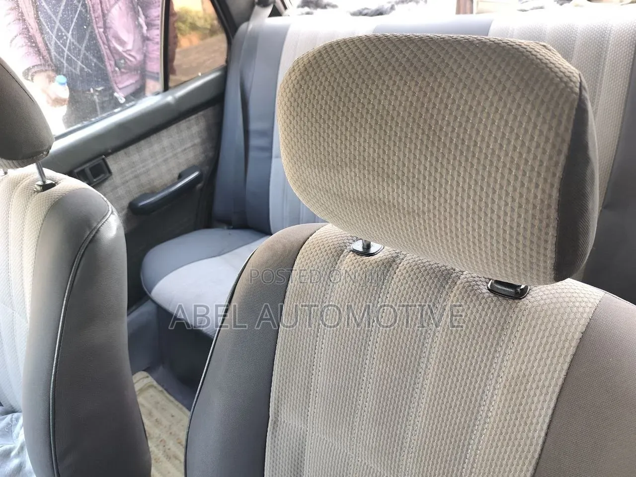 Toyota Corolla 1986 White