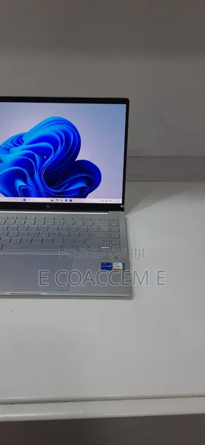 New Laptop HP 16GB Intel Core i5 SSD 1T