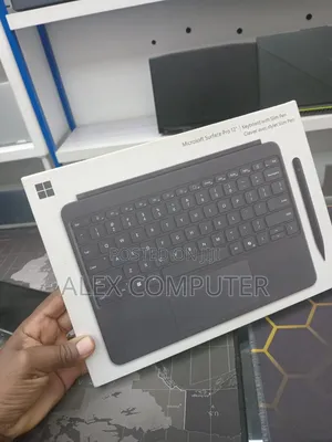 New Microsoft Surface Pro 16GB Qualcomm Snapdragon X Plus SSD 512GB