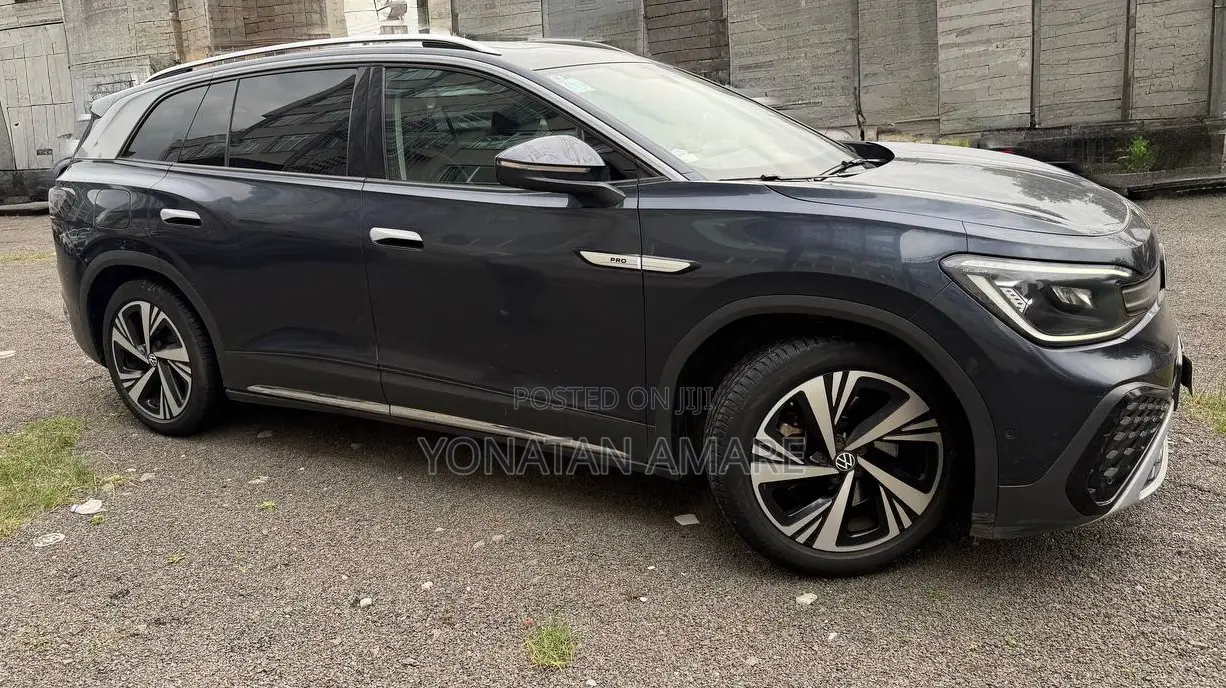 Volkswagen ID.6 2023 Blue