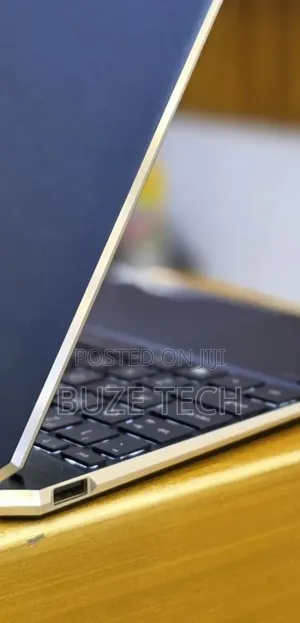 New Laptop HP Spectre 16GB Intel Core i7 SSD 512GB