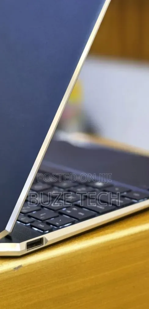 New Laptop HP Spectre 16GB Intel Core i7 SSD 512GB