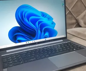 New Laptop HP ZBook Power G7 16GB Intel Core i7 SSD 1T