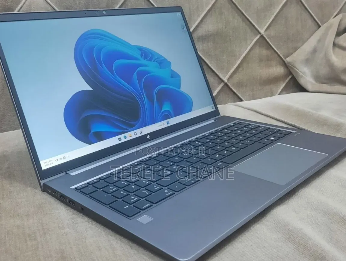 New Laptop HP ZBook Power G7 16GB Intel Core i7 SSD 1T