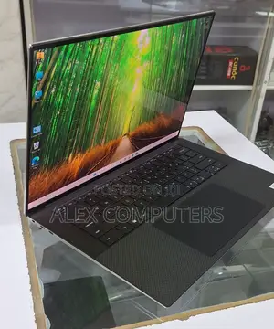 New Laptop Dell XPS 15 16GB Intel Core i7 SSD 512GB
