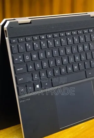 New Laptop HP Spectre 14 16GB Intel Core i7 SSD 512GB